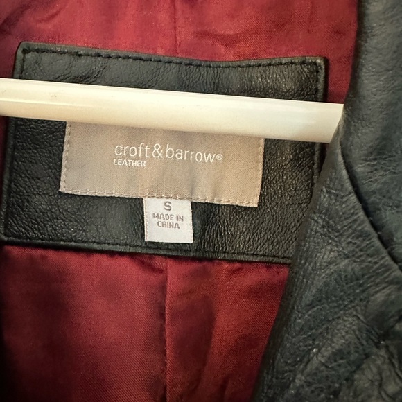 Women's Black Leather Belted Jacket - Picture 4 of 4